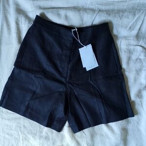 COS NWT Navy Linen Shorts 8